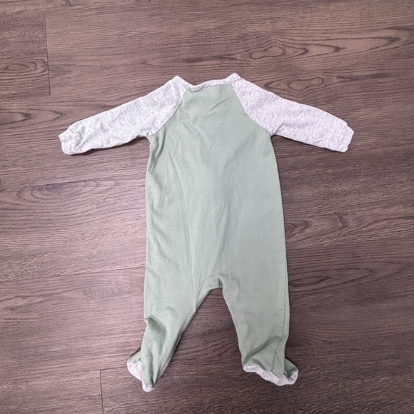 Cloud Islandx1, Gerberx3, Snonook Brown Bear Fleece Onesie, GUC - Picture 7 of 14